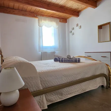 Appartement A Due Passi Dal Mare Càbras